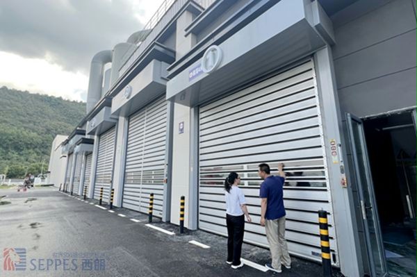 硬质快速门 硬质快速门