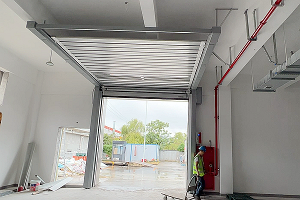 L型轨道硬质快速门